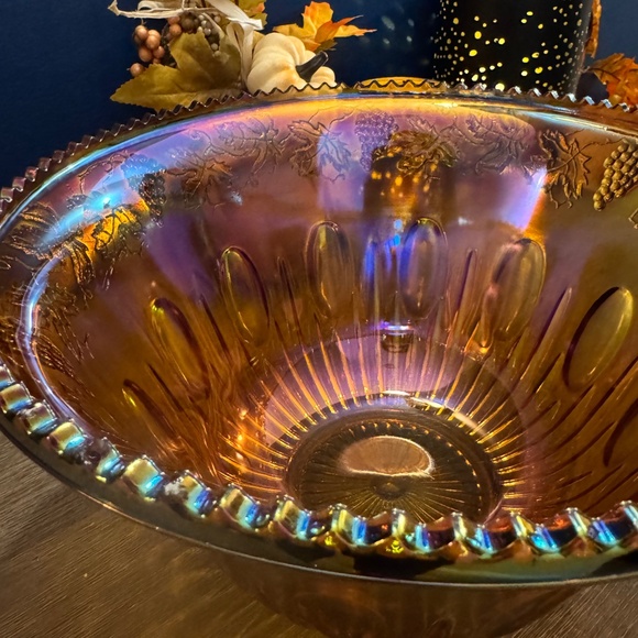 🍇 Vintage Carnival Glass Punch Bowl Set - - 11 Cups & Ultratemp Ladle - Picture 15 of 15